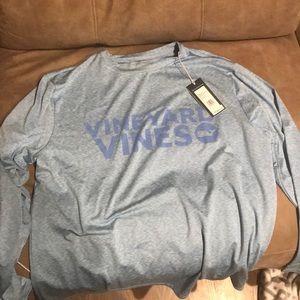 BRAND NEW Vineyard vines performance long sleeve